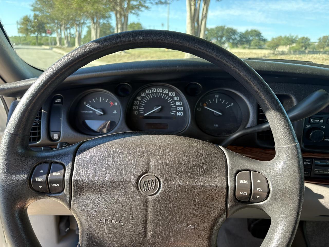 Buick LeSabre 4dr Sdn Custom 2004