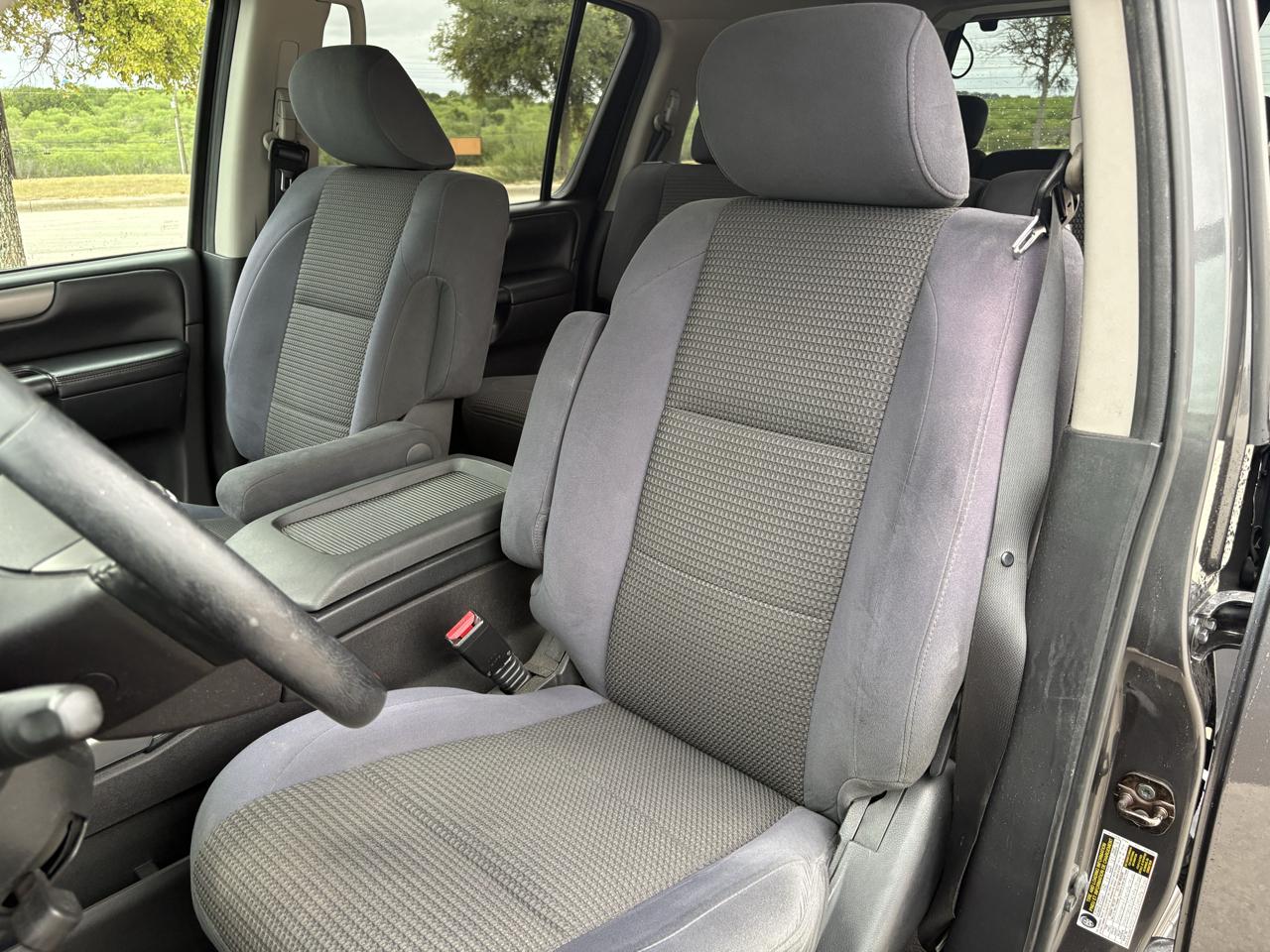Nissan Armada 2WD 4dr SE 2010