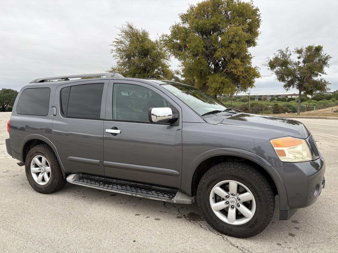 Nissan Armada 2WD 4dr SE 2010