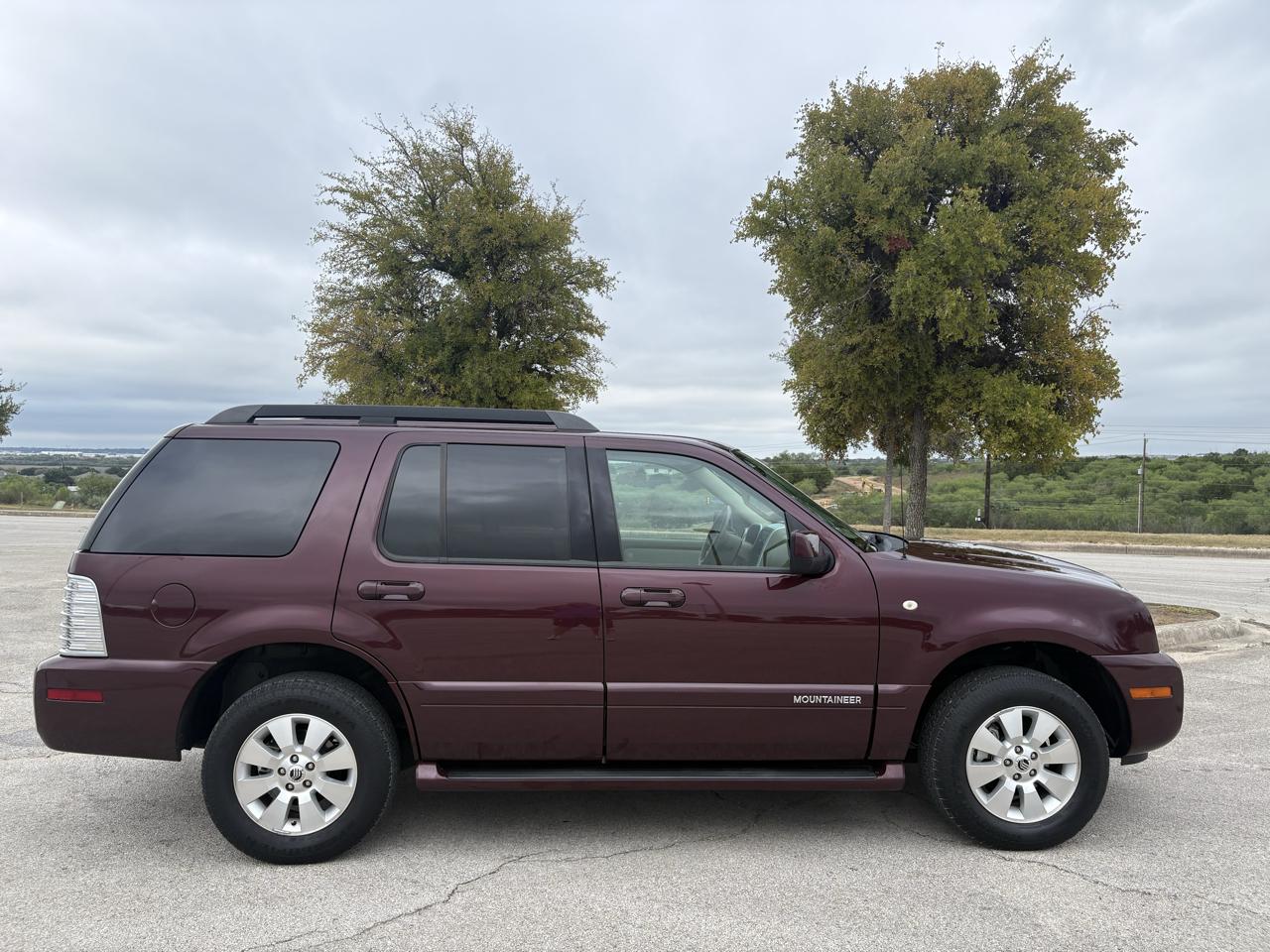 Mercury Mountaineer 2WD 4dr V6 2007