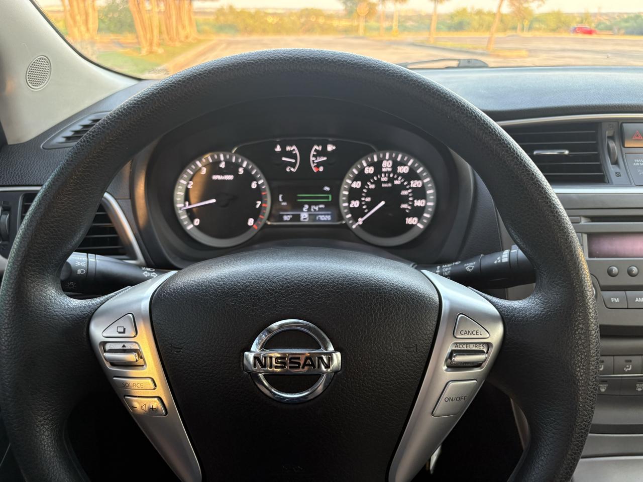 Nissan Sentra 4dr Sdn I4 CVT FE+ SV 2014