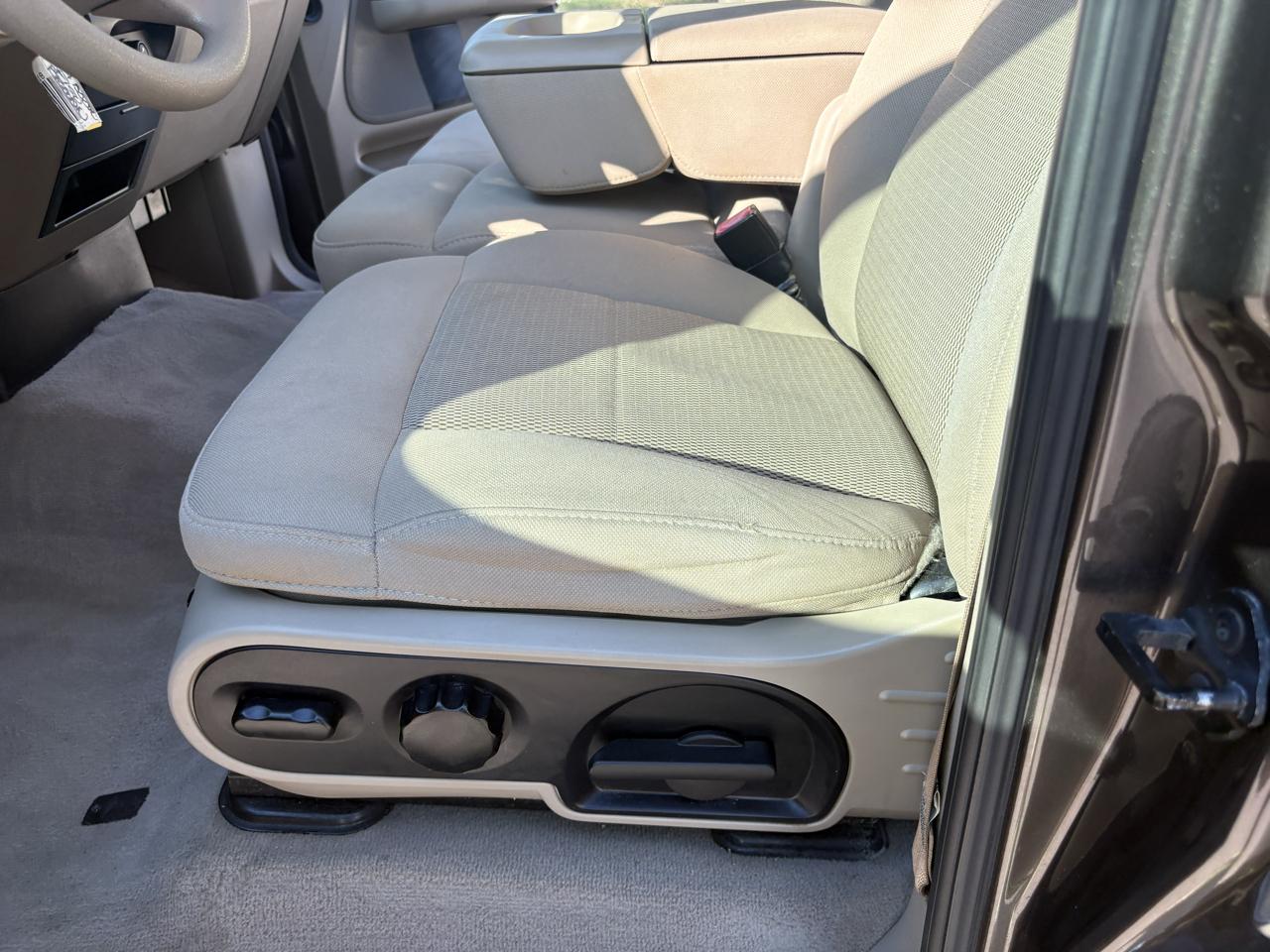 Ford F-150 SuperCrew 139" XLT 2006