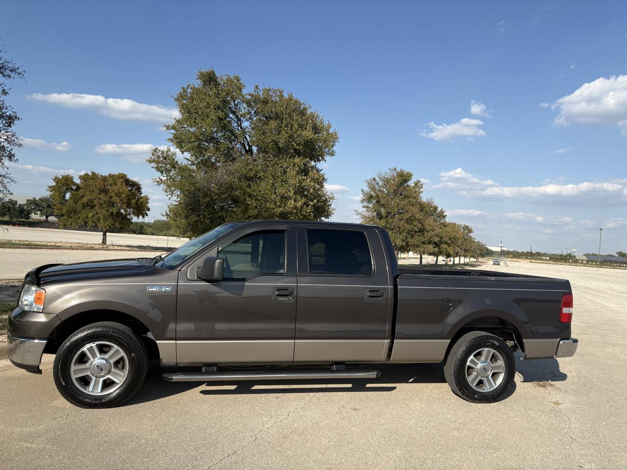 Ford F-150 SuperCrew 139" XLT 2006