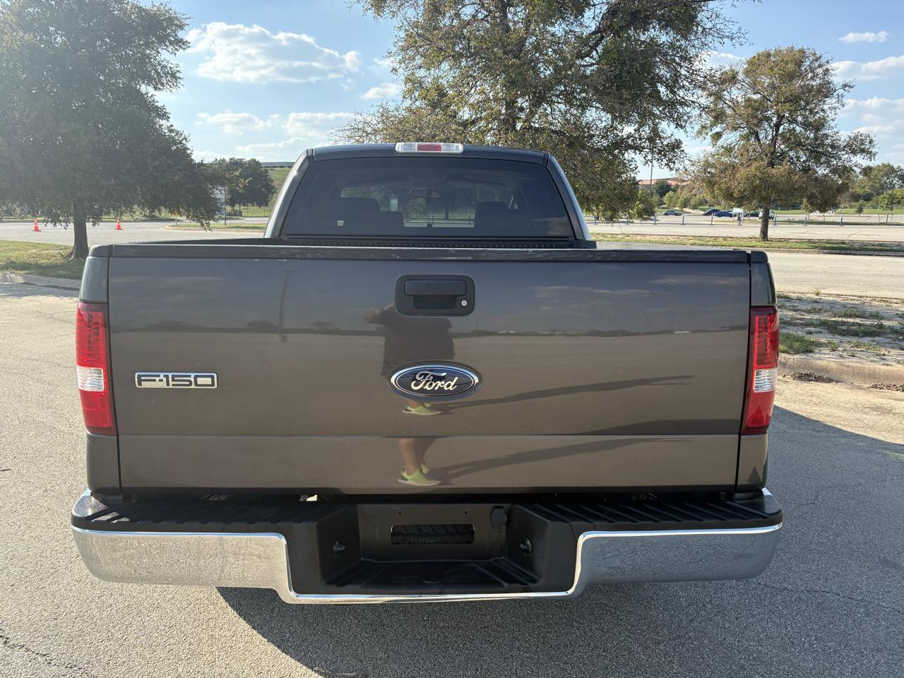 Ford F-150 SuperCrew 139" XLT 2006