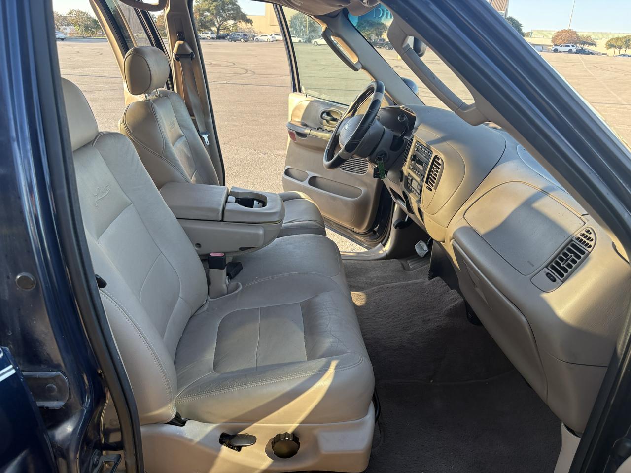 Ford F-150 SuperCrew 139" Lariat 2003