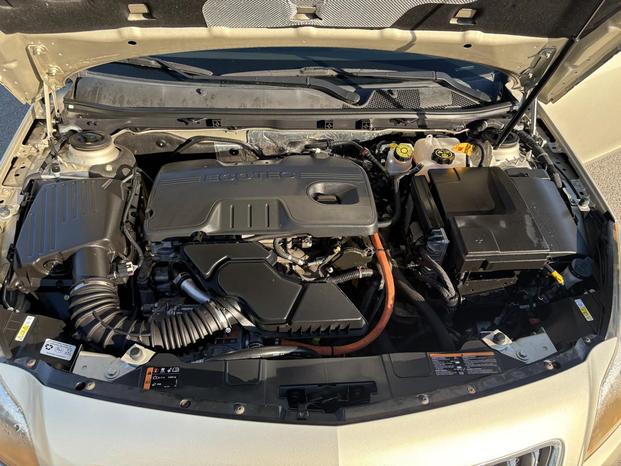 Buick Regal 4dr Sdn Premium 2 2013