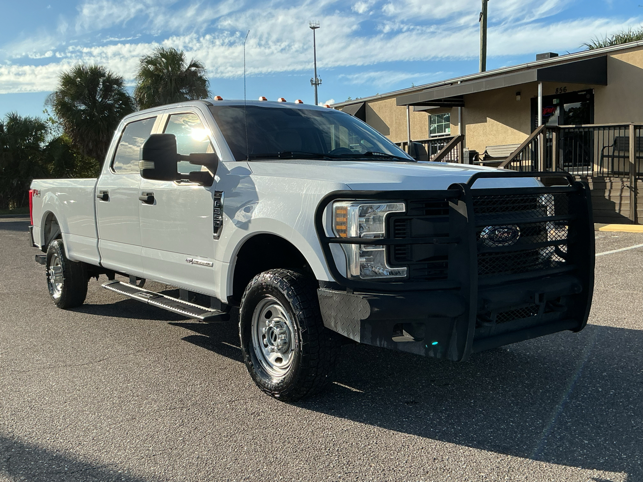 Ford Super Duty F-350 SRW XL 4WD SuperCab 8' Box 2018