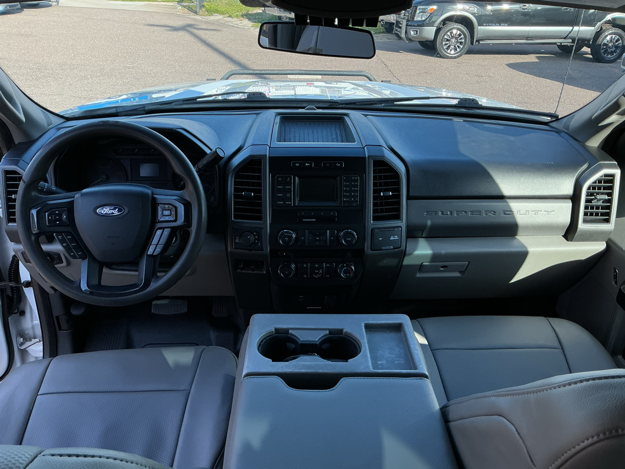 Ford Super Duty F-350 SRW XL 4WD SuperCab 8' Box 2018