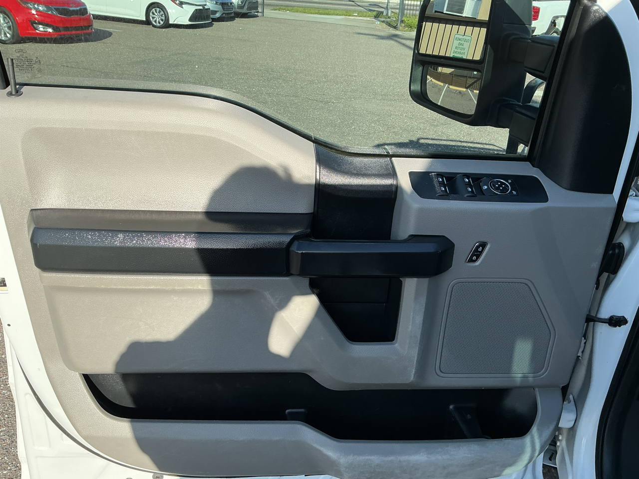 Ford Super Duty F-350 SRW XL 4WD SuperCab 8' Box 2018