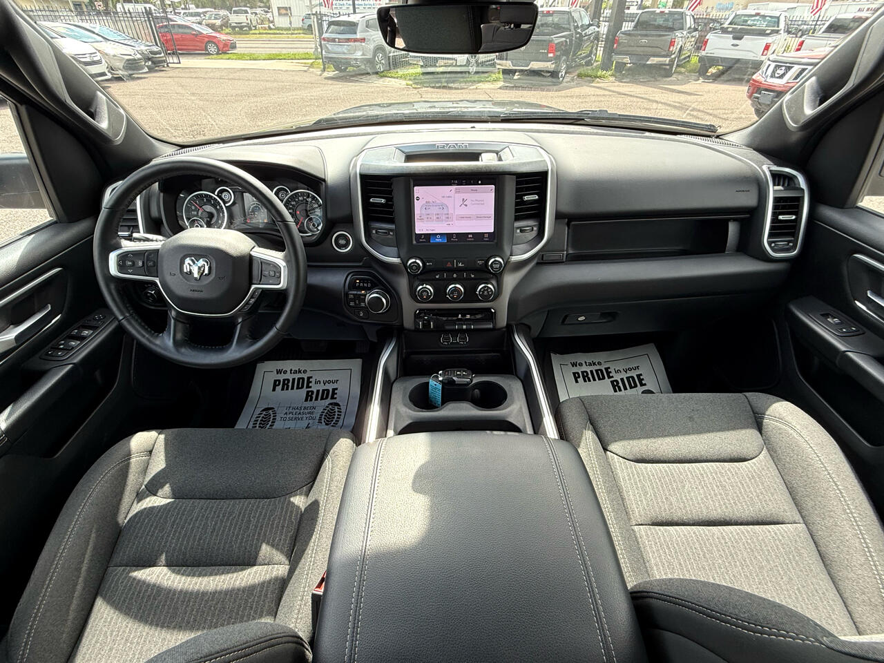 RAM 1500 Big Horn Quad Cab 4WD 2023