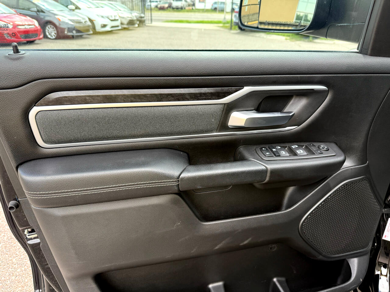 RAM 1500 Big Horn Quad Cab 4WD 2023