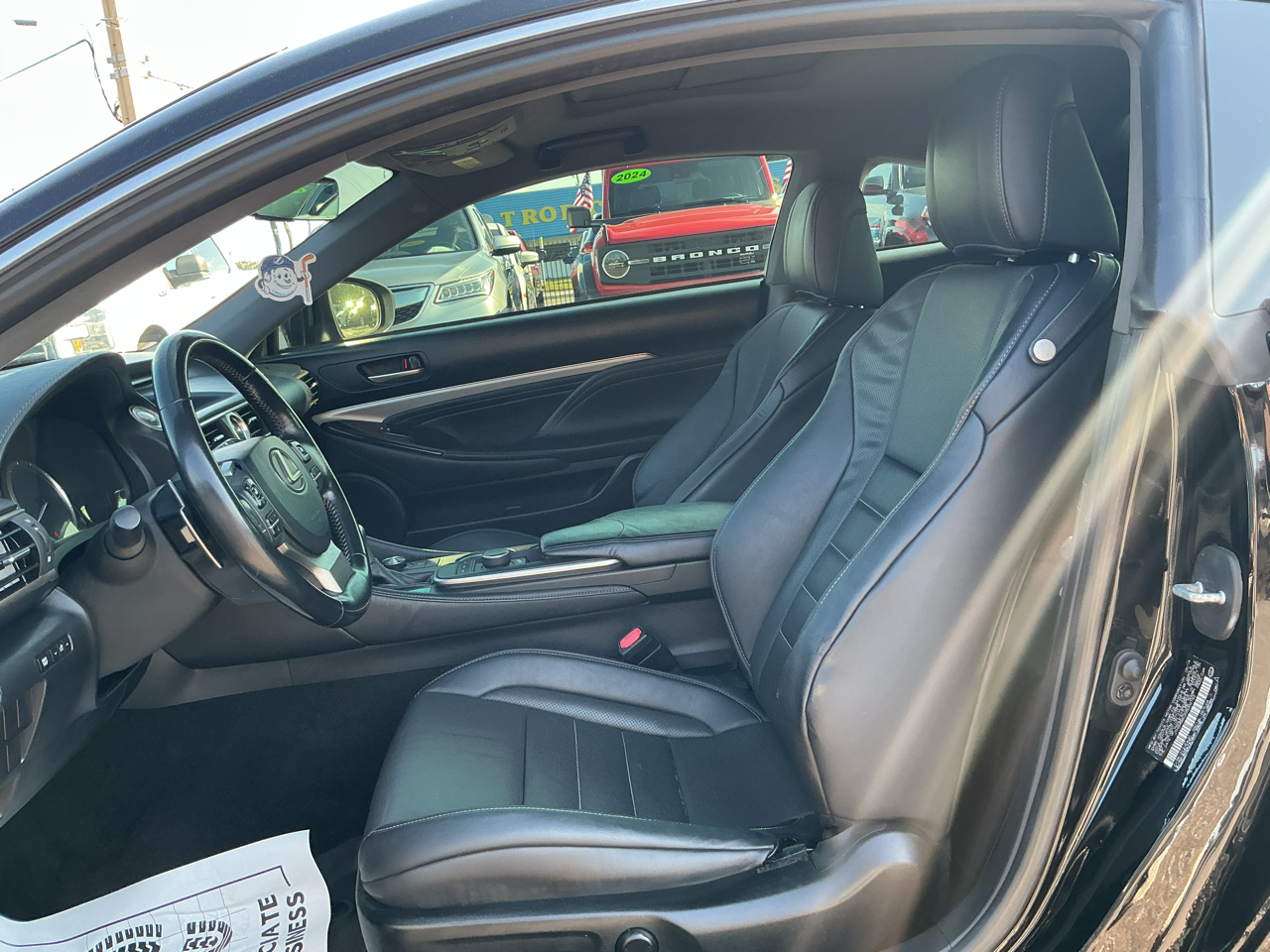 2016 Lexus RC 300 AWD photo 16
