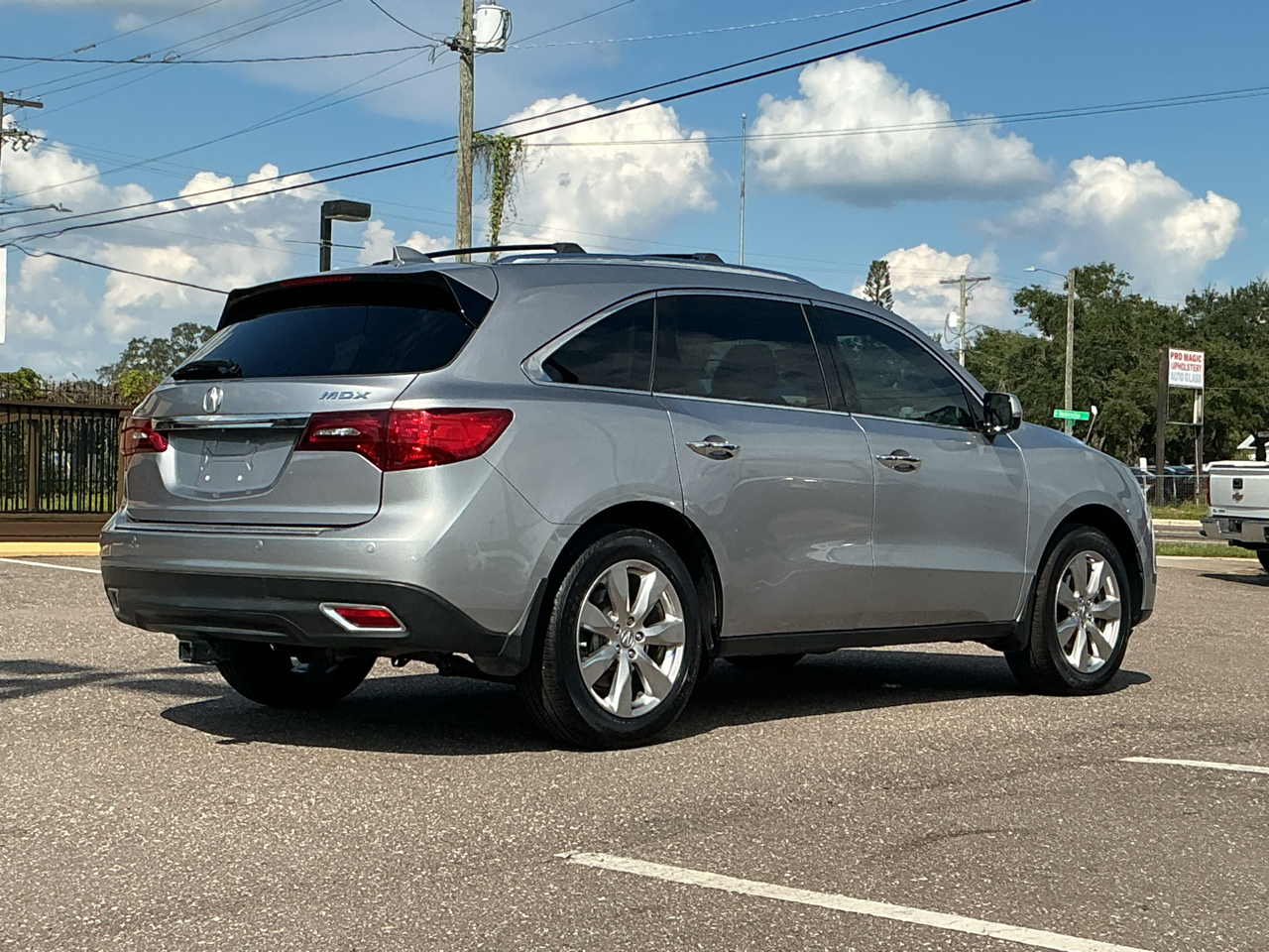 Acura MDX 9-Spd AT Advance Package 2016