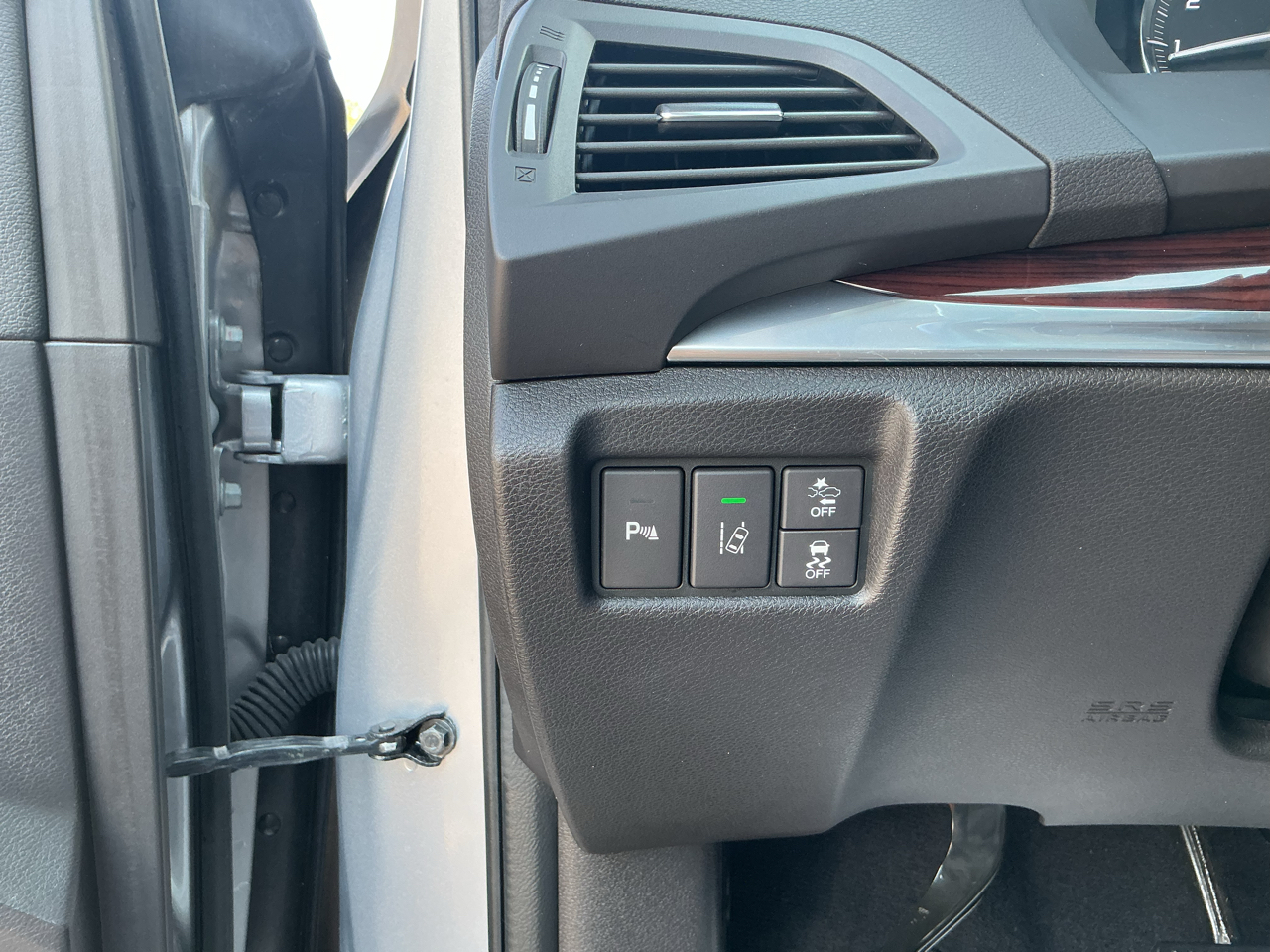 Acura MDX 9-Spd AT Advance Package 2016