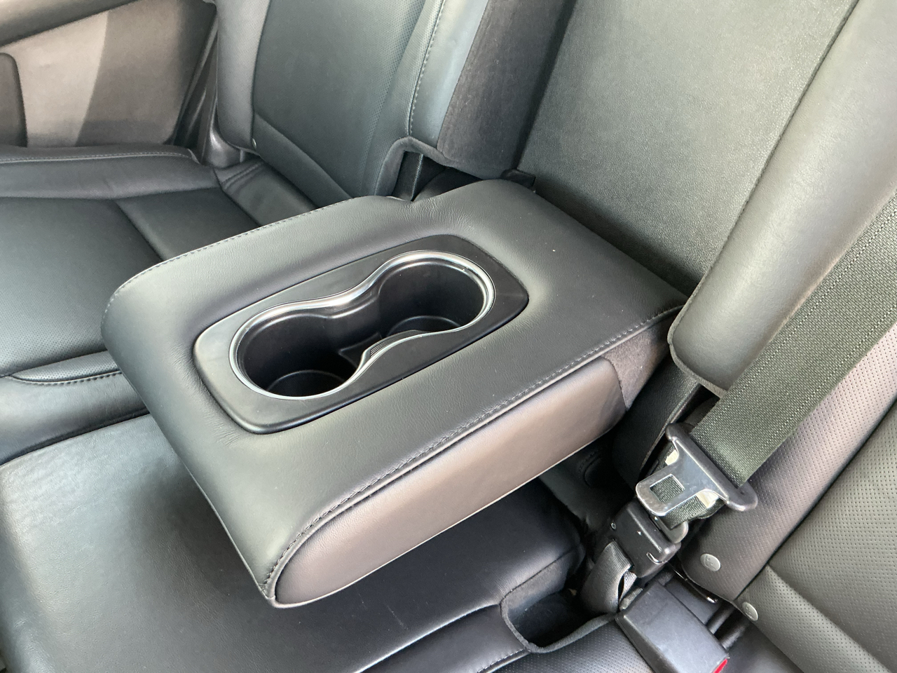 Acura MDX 9-Spd AT Advance Package 2016