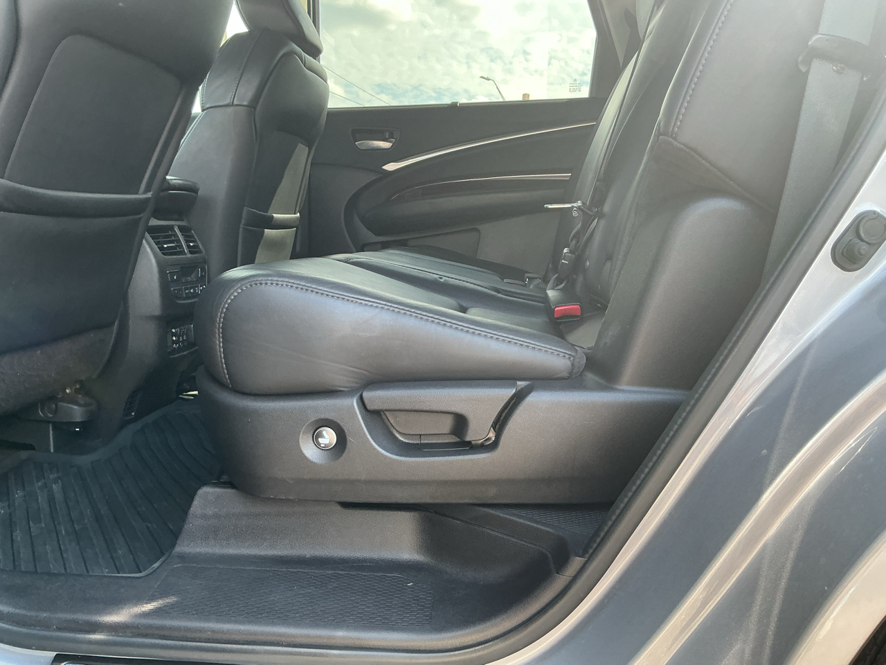 Acura MDX 9-Spd AT Advance Package 2016