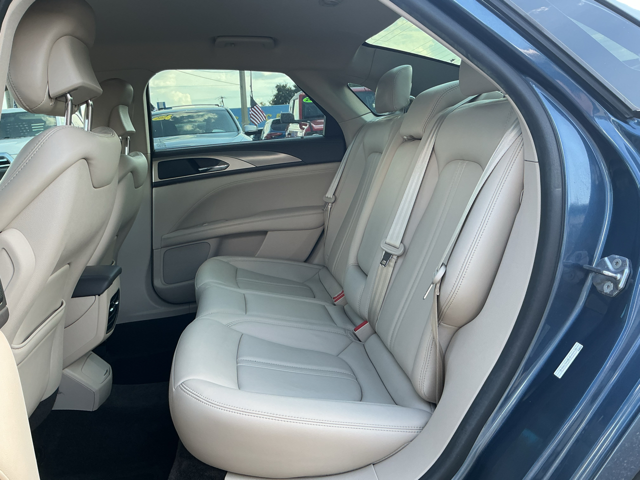 Lincoln MKZ Hybrid Premier 2018