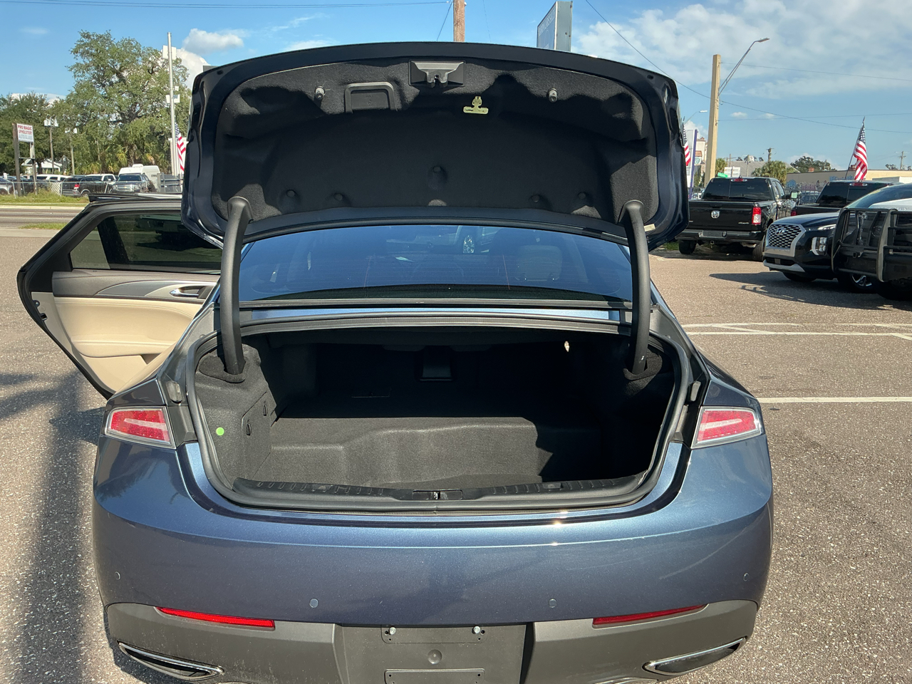 Lincoln MKZ Hybrid Premier 2018