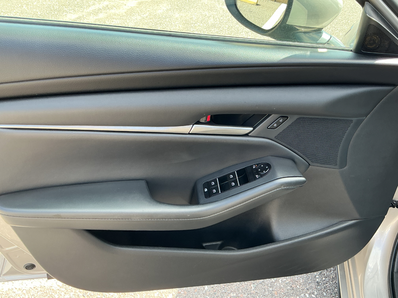 2023 Mazda Mazda3 Select photo 13