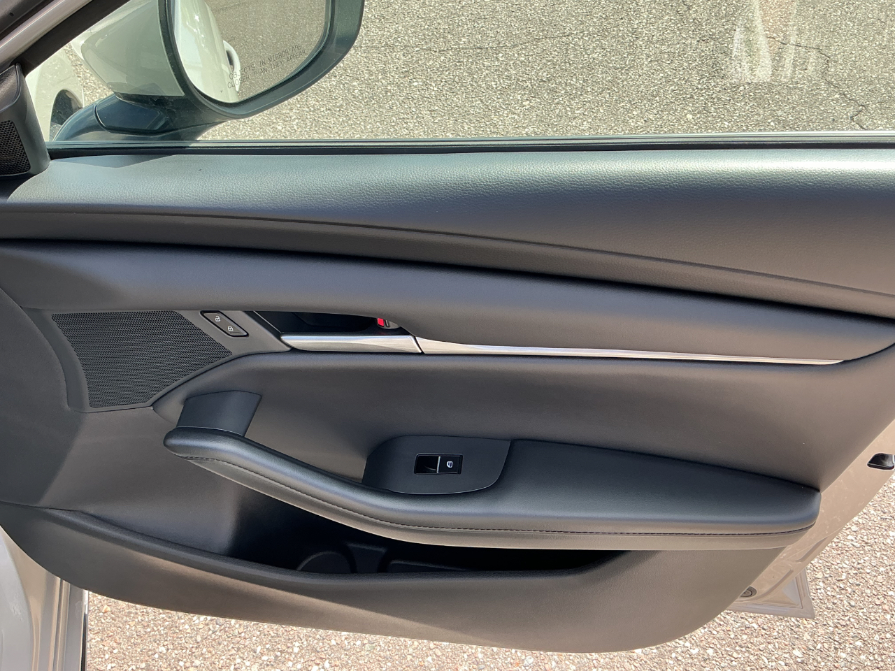 2023 Mazda Mazda3 Select photo 17
