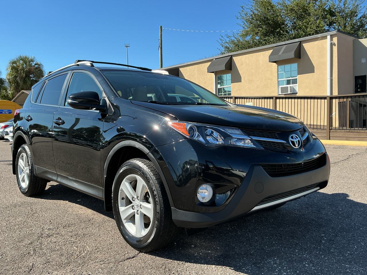 Toyota RAV4 XLE AWD 2014