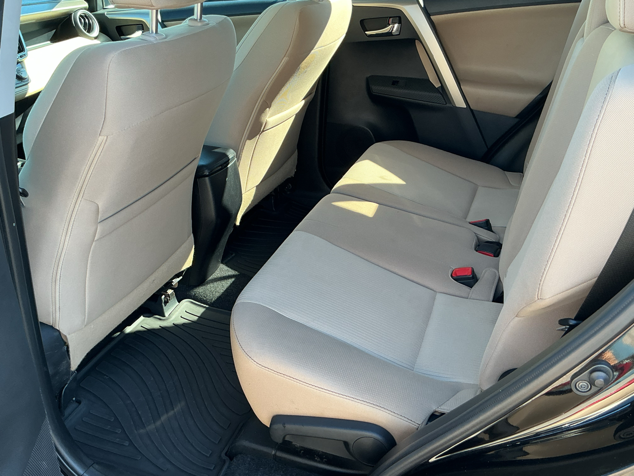 Toyota RAV4 XLE AWD 2014