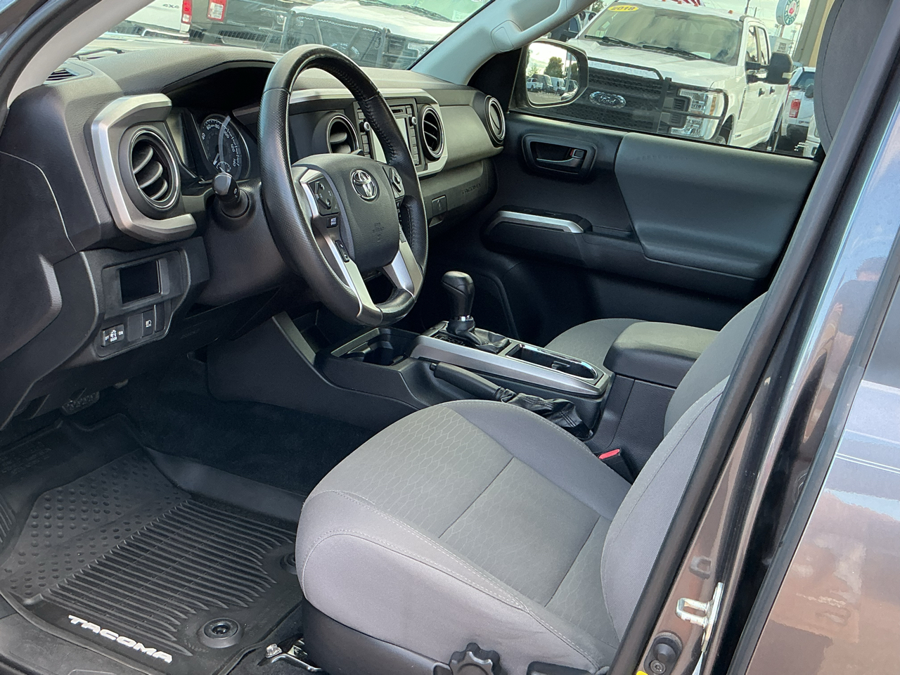 Toyota Tacoma SR5 Double Cab Super Long Bed V6 6AT 4WD 2018