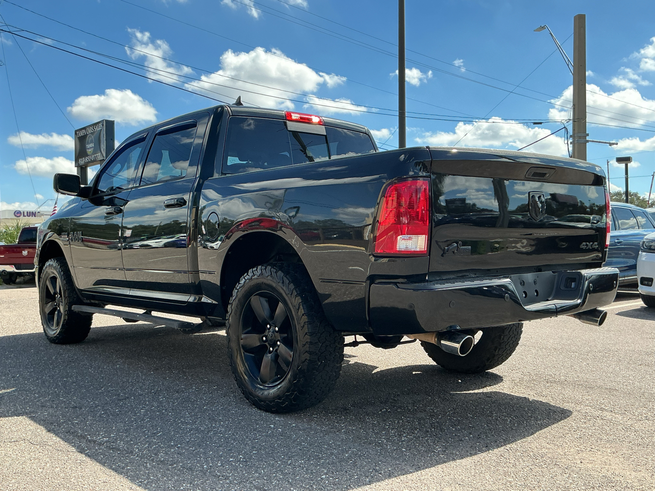 RAM 1500 SLT Crew Cab SWB 4WD 2018