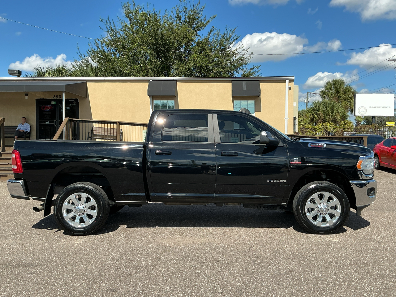 RAM 2500 Tradesman Crew Cab SWB 4WD 2020