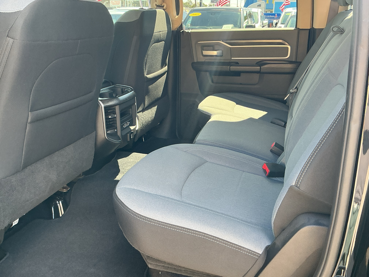 RAM 2500 Tradesman Crew Cab SWB 4WD 2020