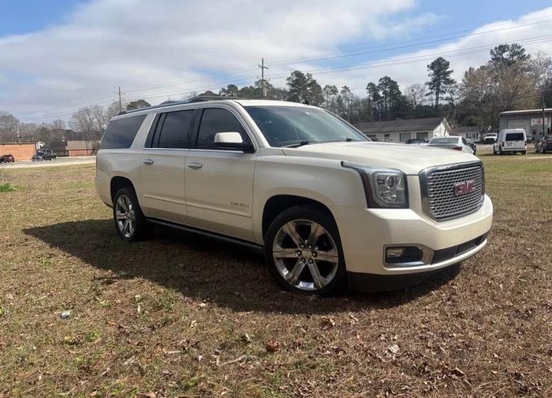 GMC Yukon Denali  2015