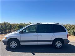 1999 Dodge Caravan 