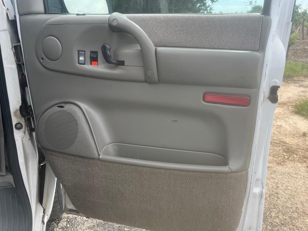 Chevrolet Astro  2000