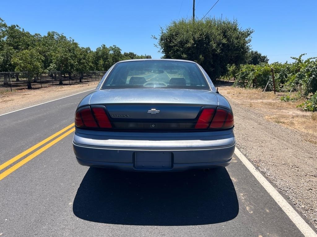 Chevrolet Lumina  1998