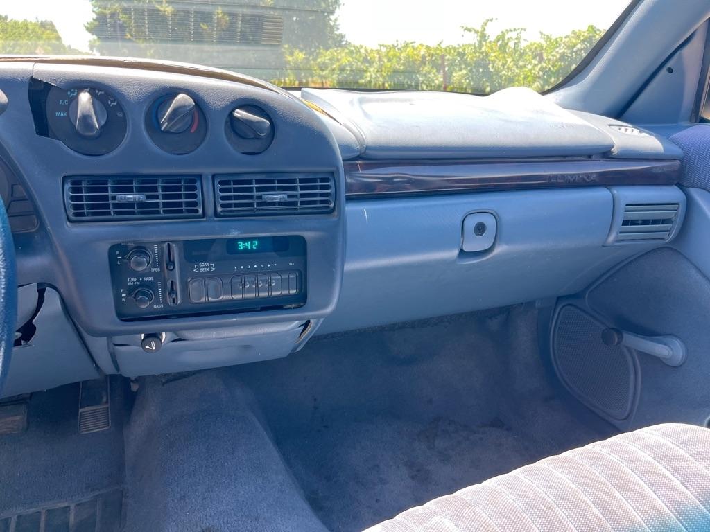 Chevrolet Lumina  1998