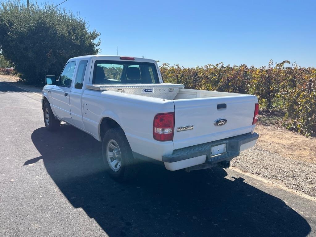 Ford Ranger  2010