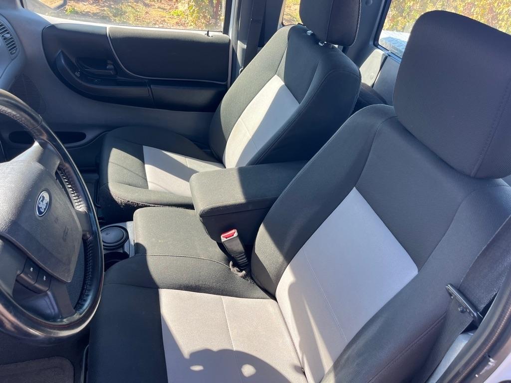 Ford Ranger  2010