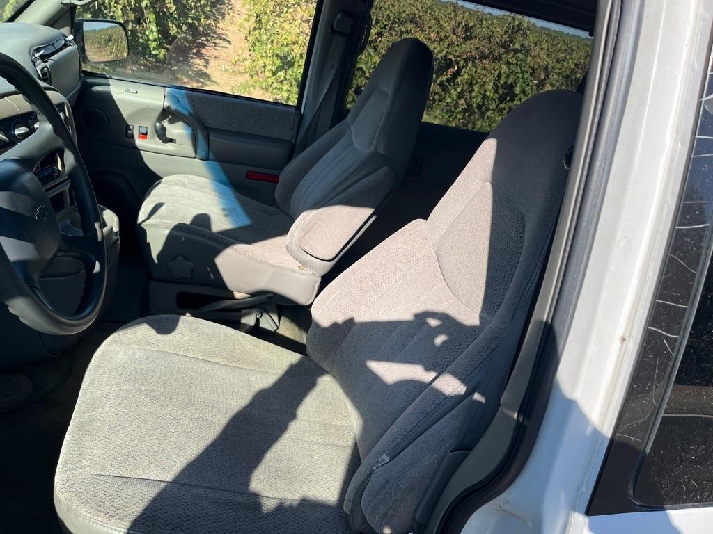 Chevrolet Astro  1999