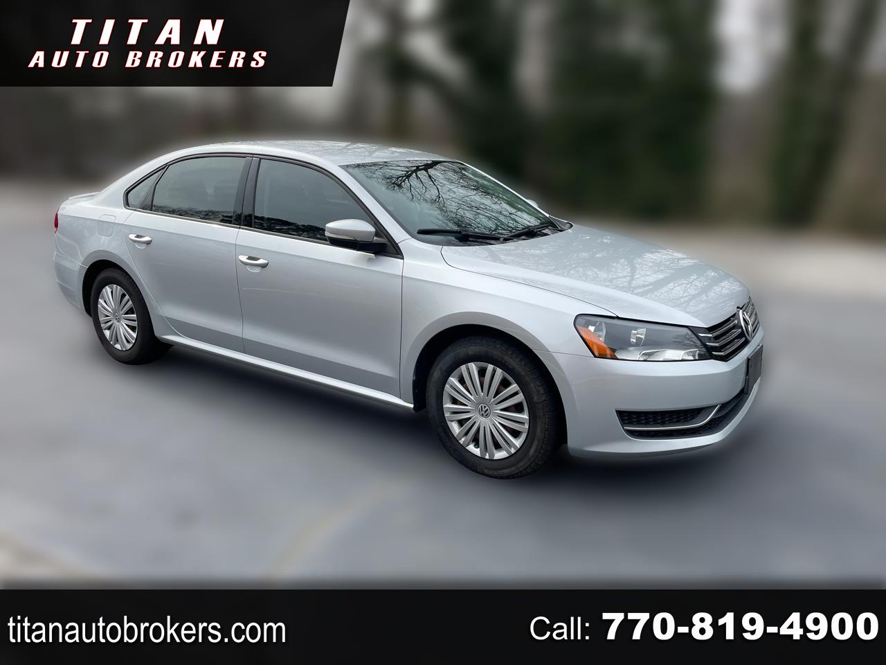 2014 Volkswagen Passat S's photo