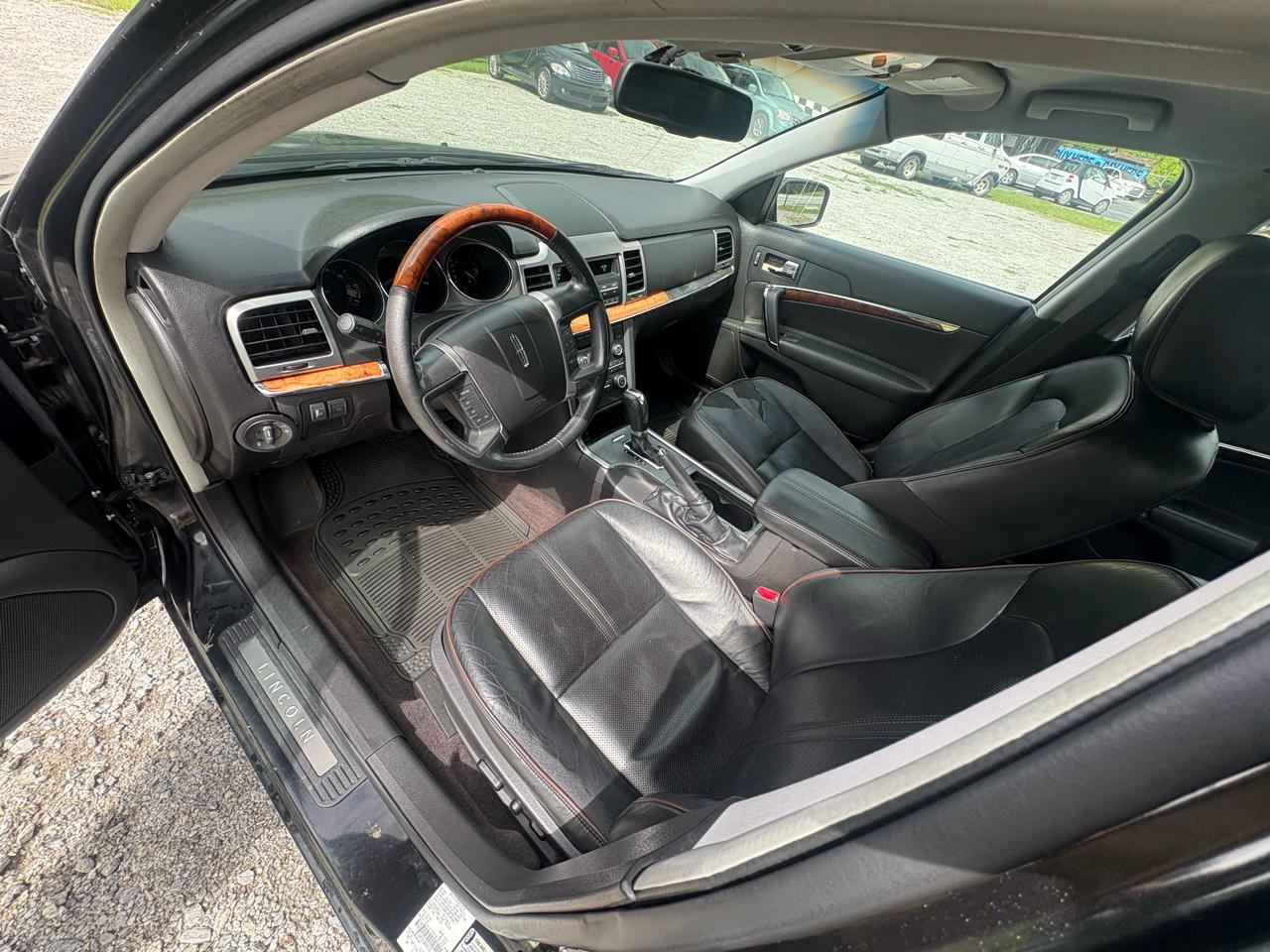 Lincoln MKZ FWD 2010