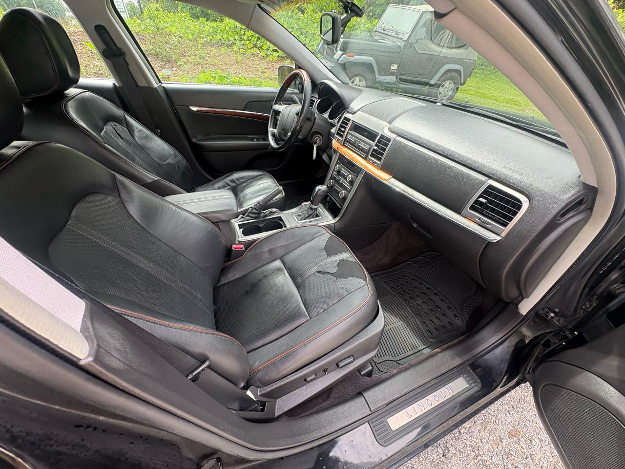 Lincoln MKZ FWD 2010