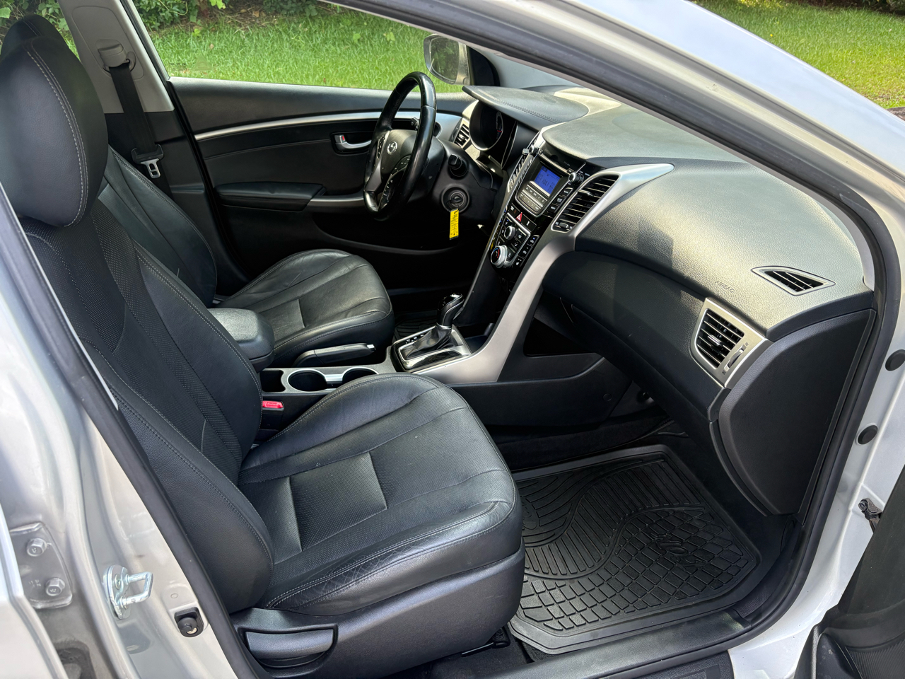 Hyundai Elantra GT A/T 2013