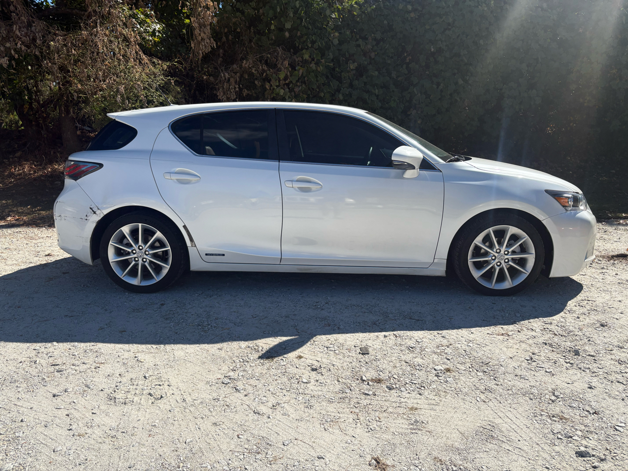 Lexus CT 200h FWD 4dr Hybrid 2011
