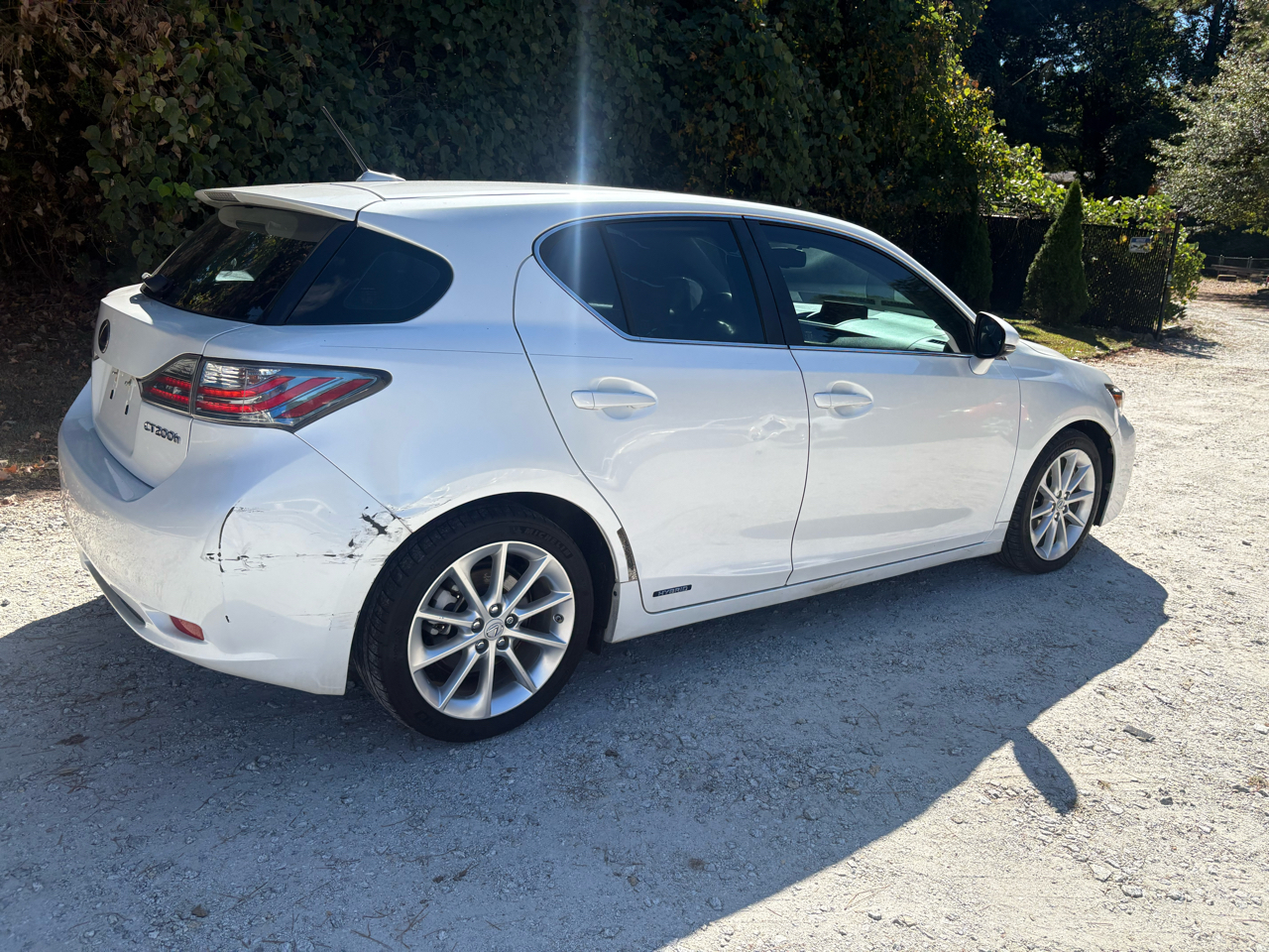 Lexus CT 200h FWD 4dr Hybrid 2011