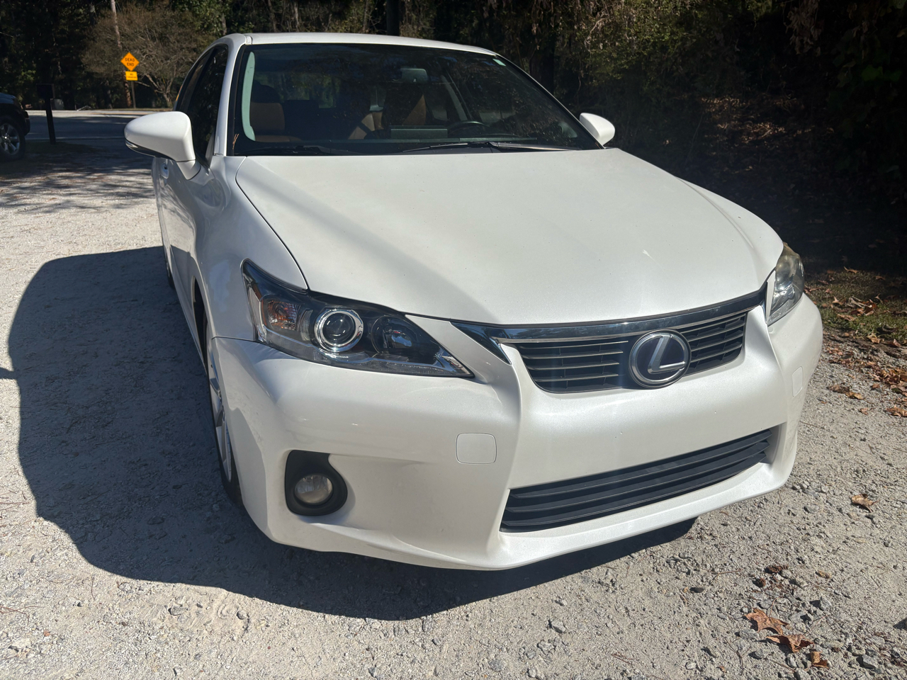 Lexus CT 200h FWD 4dr Hybrid 2011