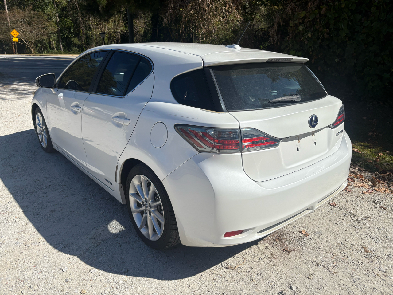 Lexus CT 200h FWD 4dr Hybrid 2011