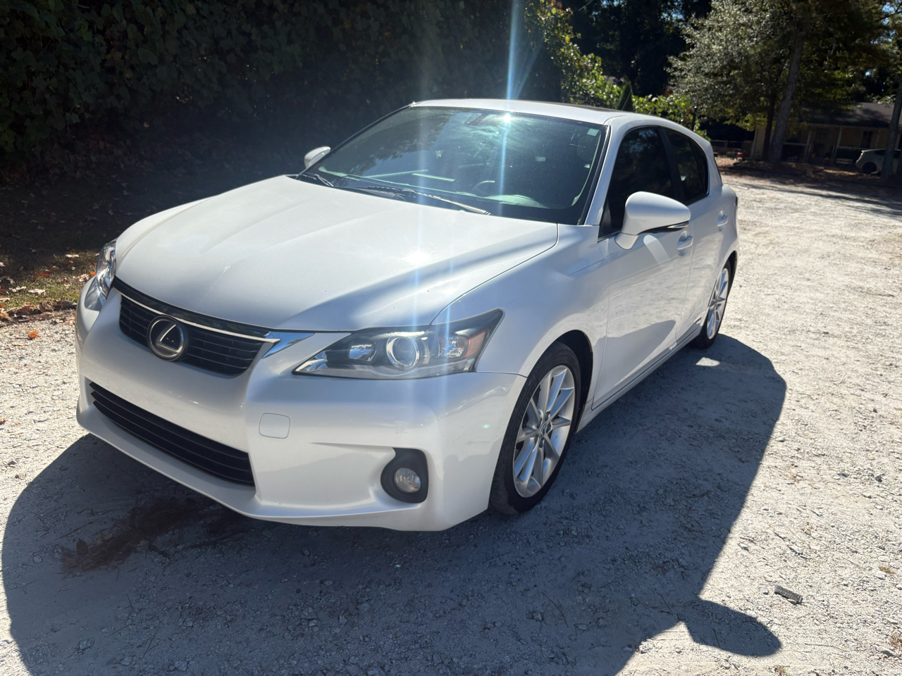 Lexus CT 200h FWD 4dr Hybrid 2011