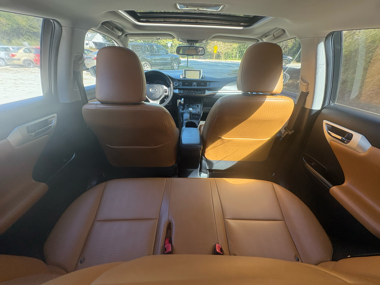 Lexus CT 200h FWD 4dr Hybrid 2011