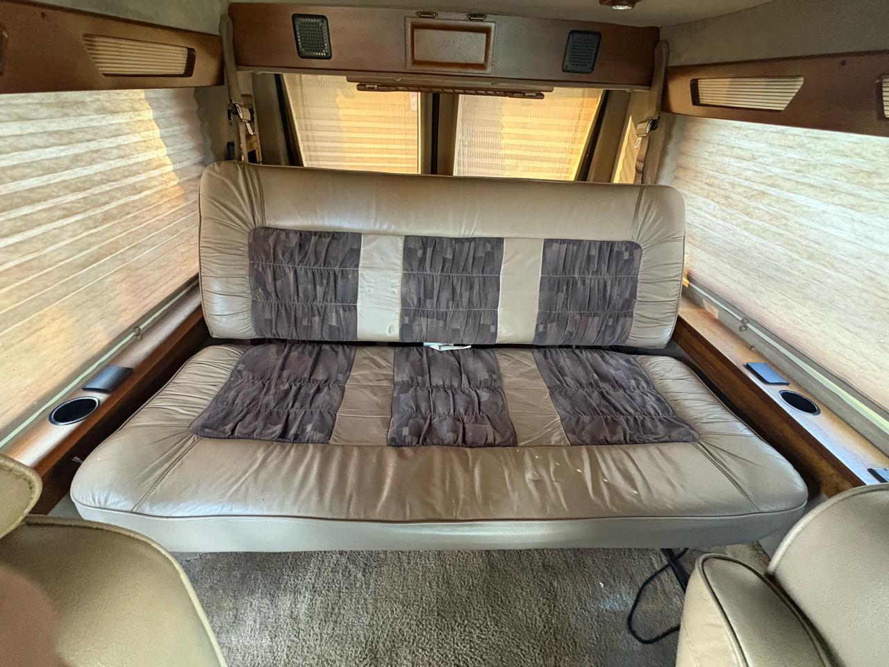 Ford Econoline Cargo Van E-150 138" WB 1995