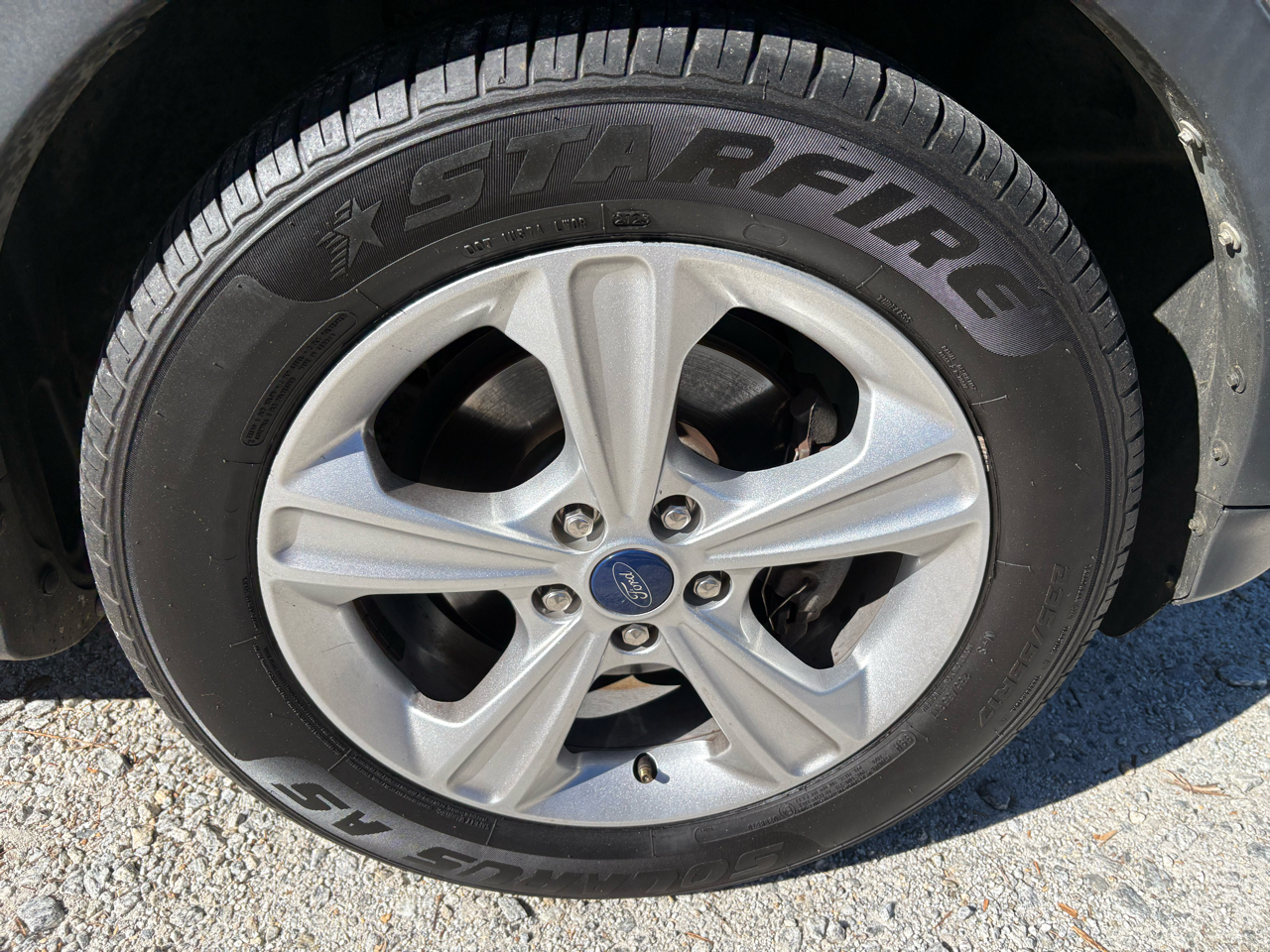 Ford Escape FWD 4dr SE 2014